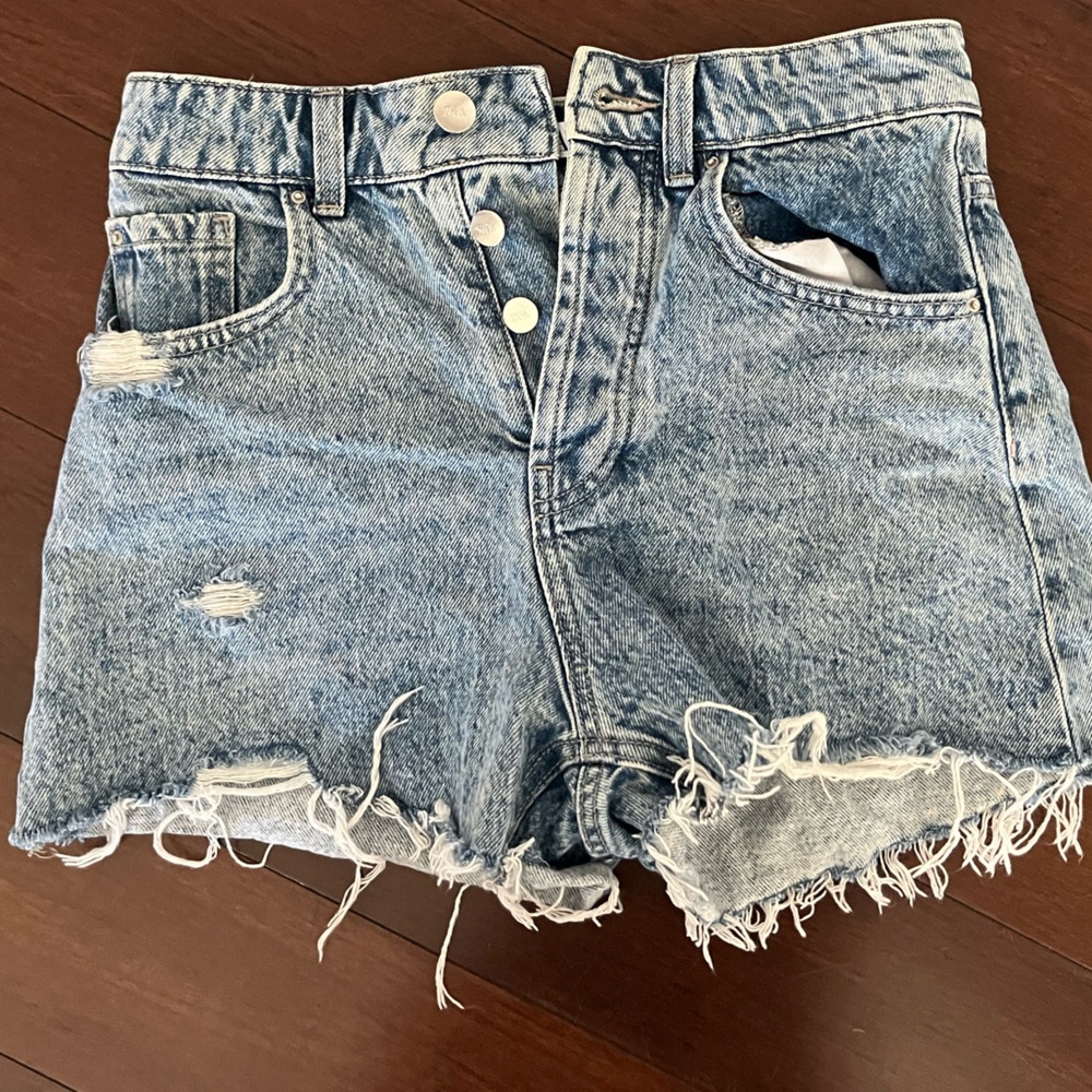 ZARA denim shorts size 4